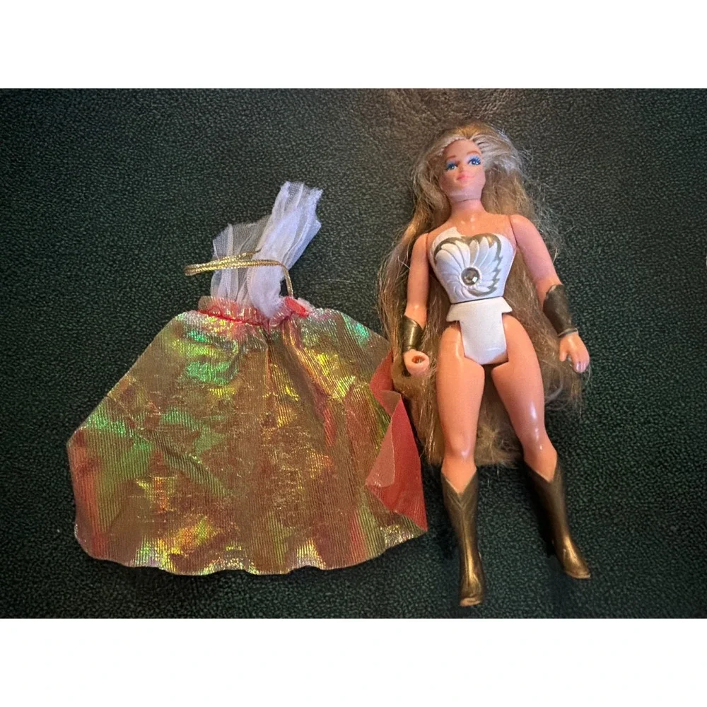 Vintage Mattel She-Ra Princess of Power Action Figure 1984 MOTU Cape Mask